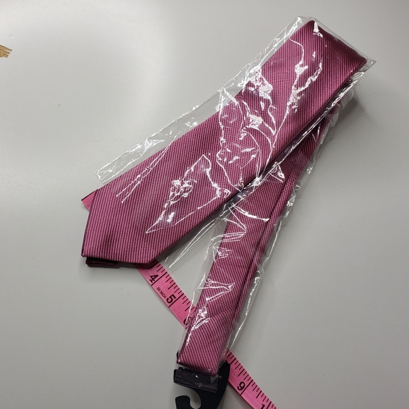 Italian Zianetti Silk Collection Preppy Pink Textured Giftable NWT Men's Tie - Picture 4 of 6